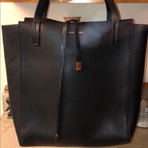 Michael Kors Miranda puede